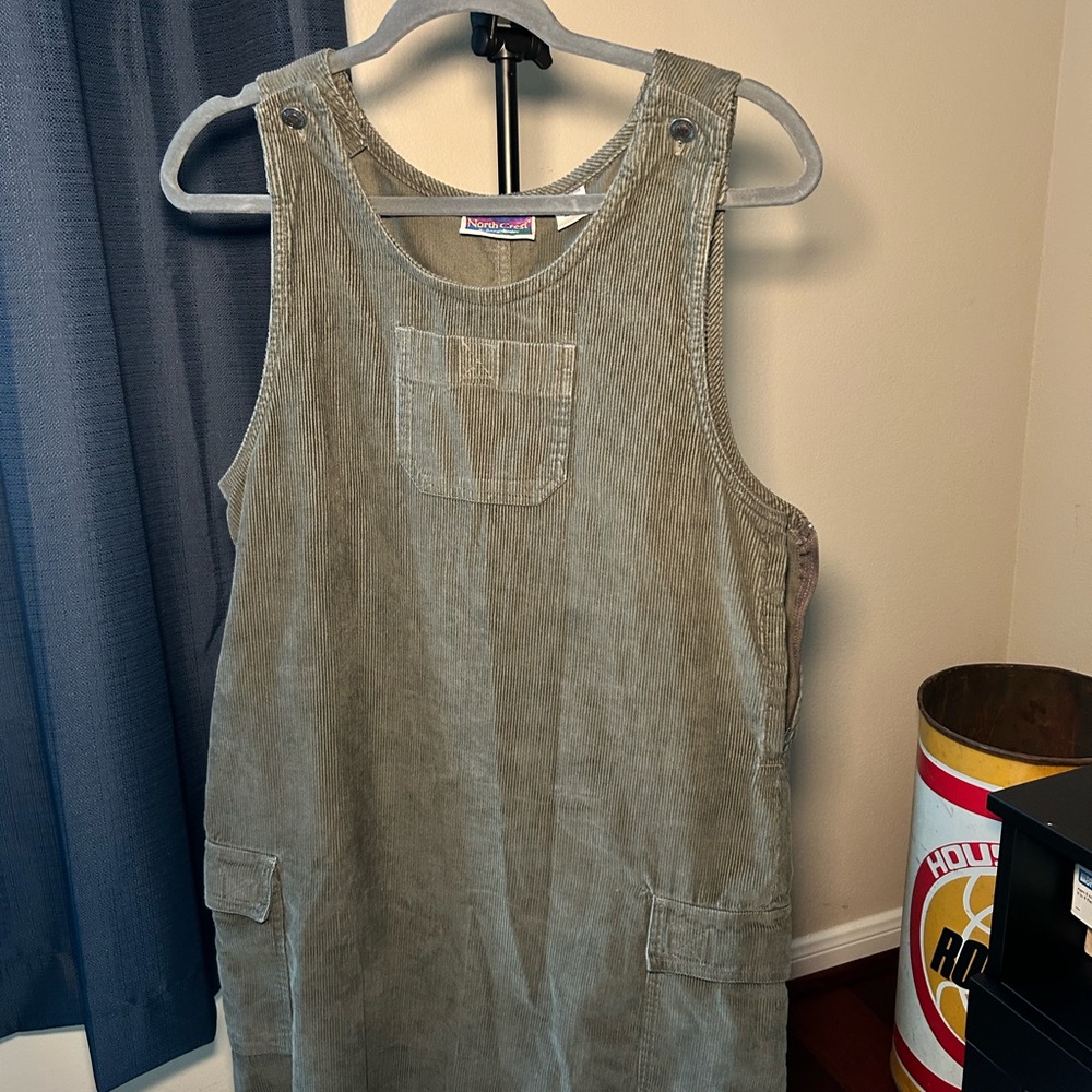 Northcrest Gray Corduroy Top